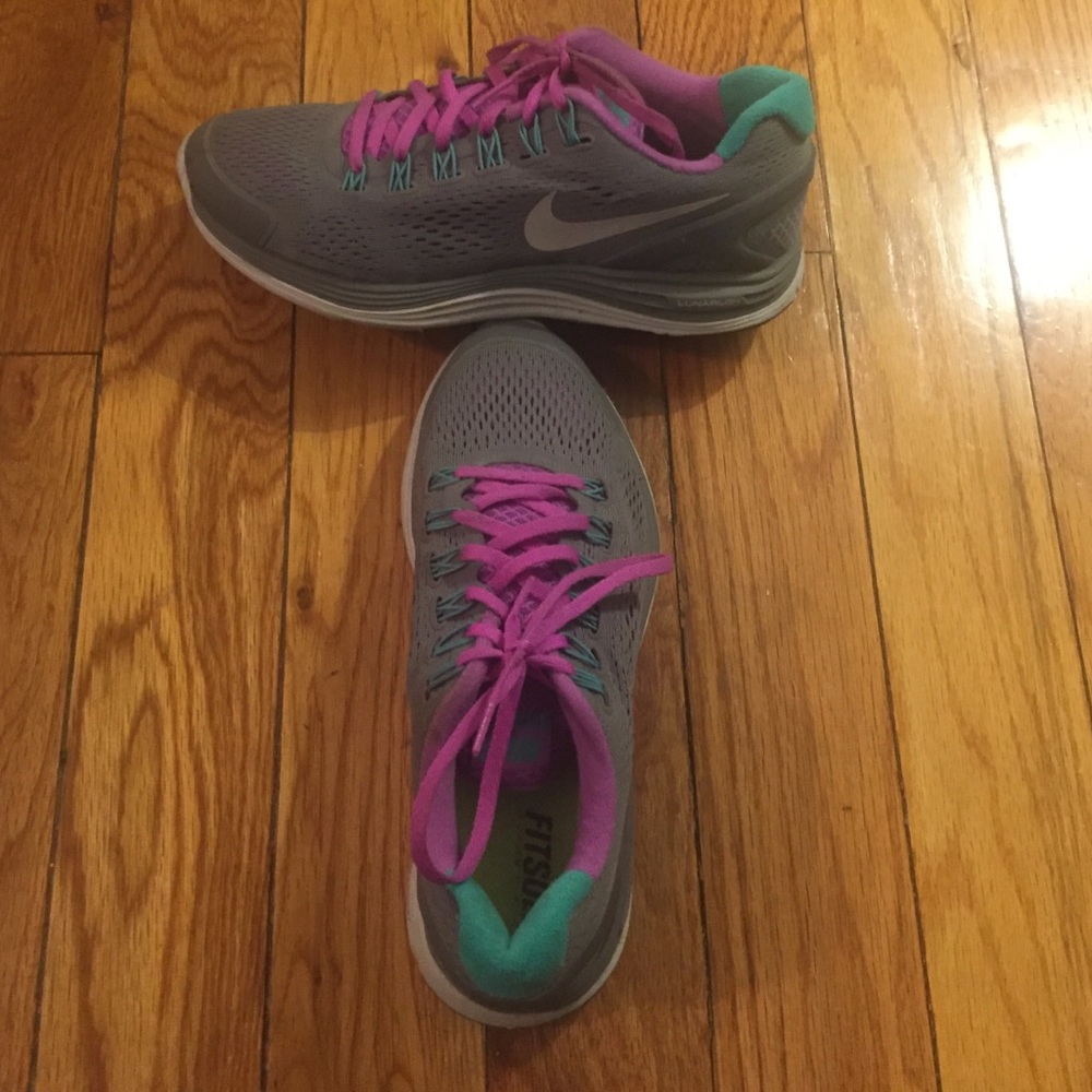 Nike Lunar Glide 4 Sneakers